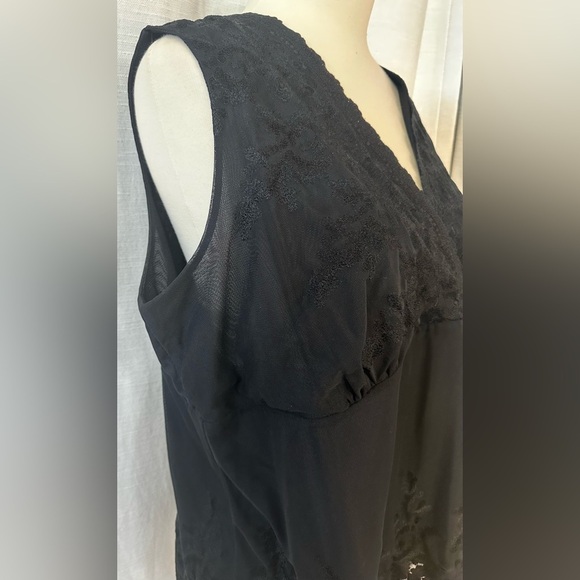 Talbots Womens Black Blouse Shirt Top Lace Size 1X Sleeveless V-Neck NWT - Picture 4 of 14